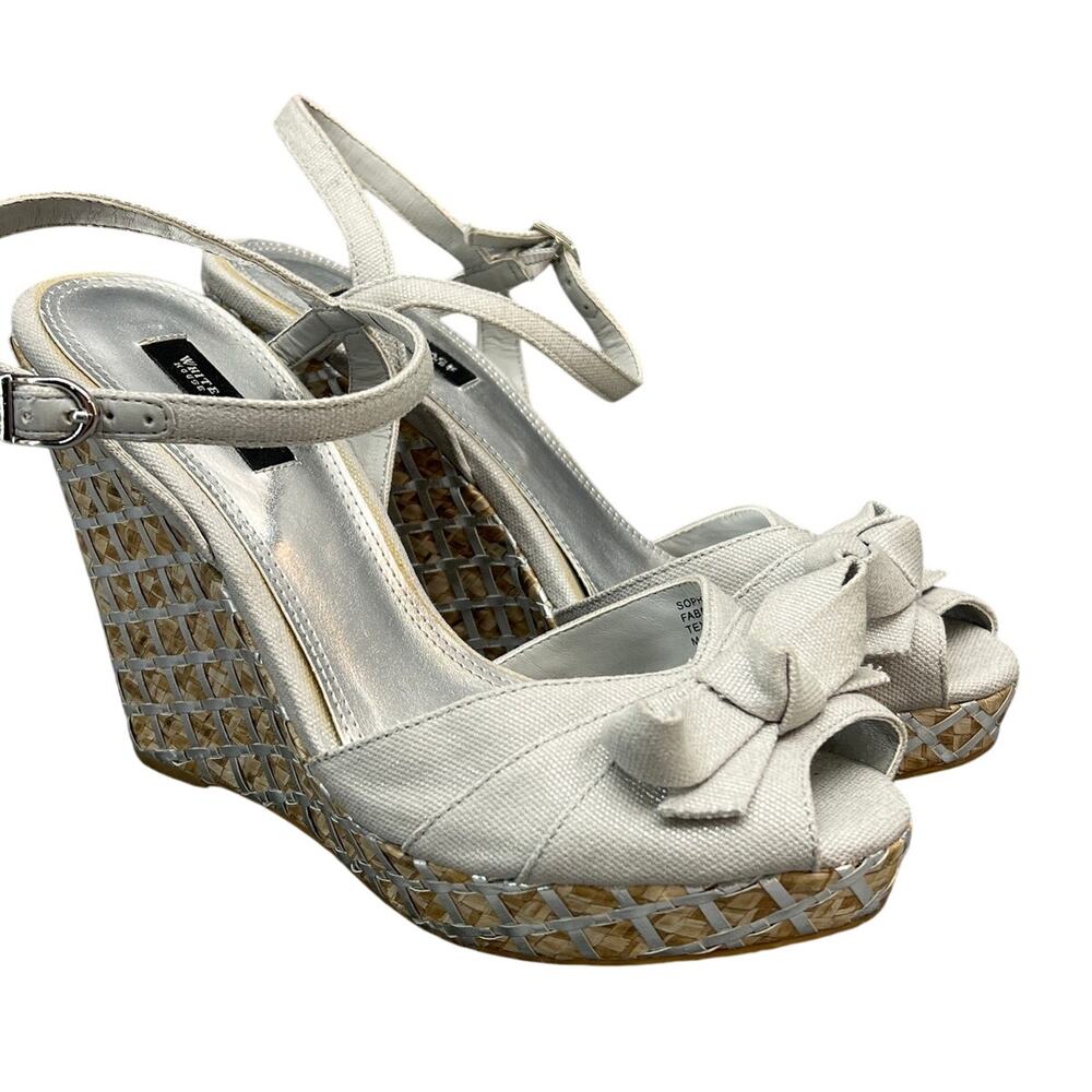 White House Black Market Sophie Grey Shimmer Wedge Bow Sandal Women 8.5